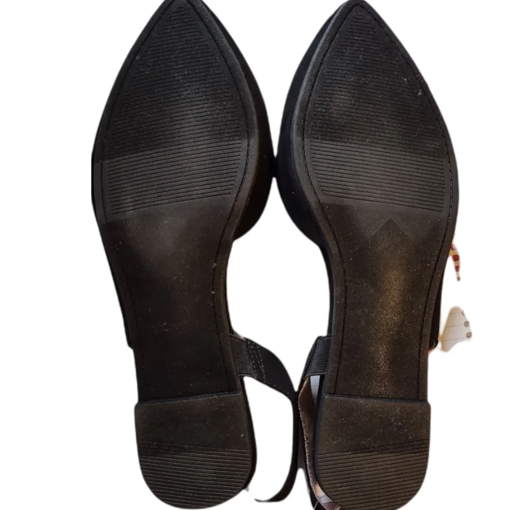 Torrid Black Faux Suede V Cut Slingback Flats Size 9W - Picture 8 of 10